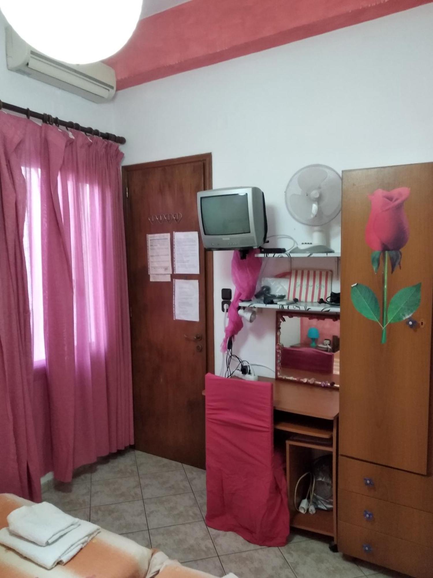 Simple And Special Apartman Ermúpoli Kültér fotó